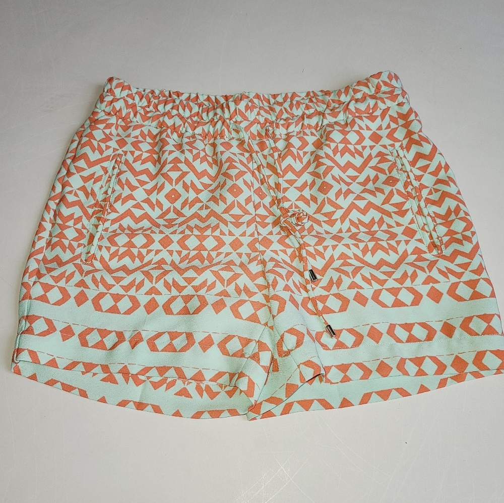 The limited dress shorts printed size small